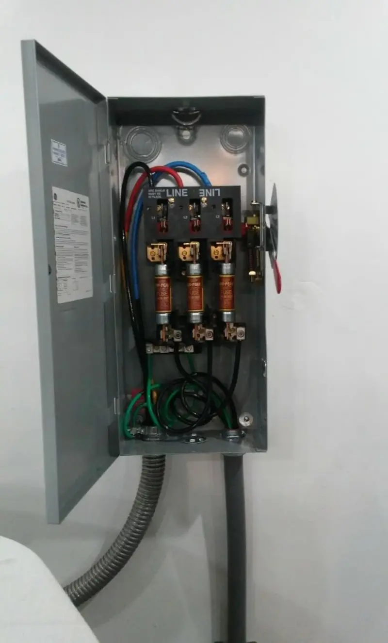 Three-phase disconnect switch installed for Electrical Wiring & Rewiring in Pecan Plantation